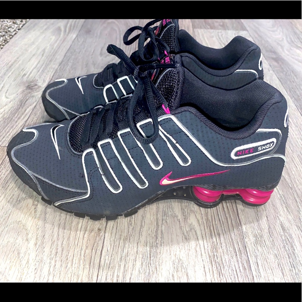 Nike shox